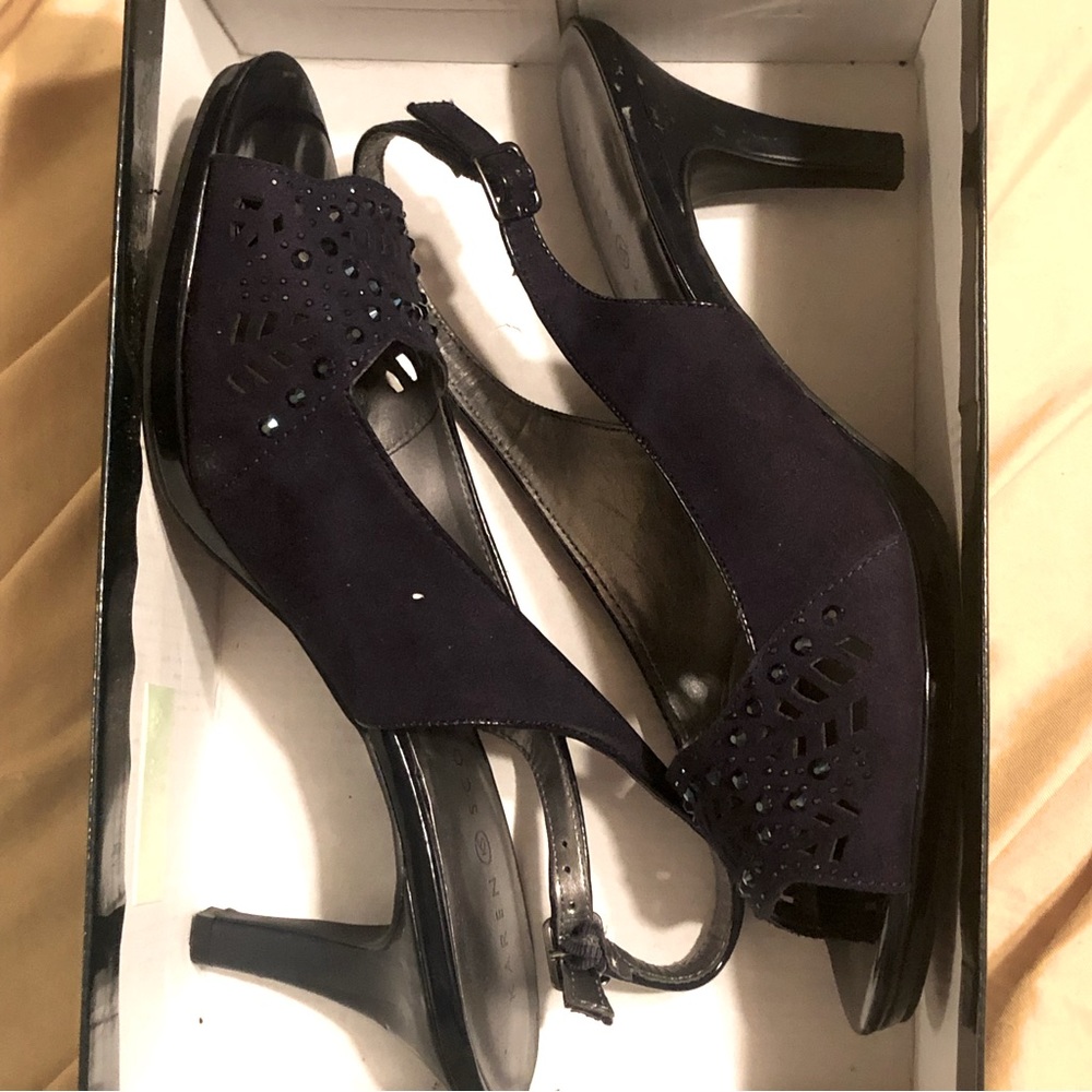 Karen Scott navy blue suede 10M